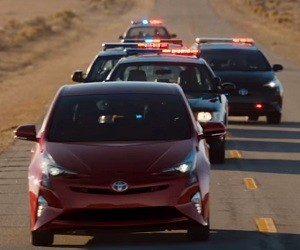 Toyota Prius Commercial 2016 - Hunters