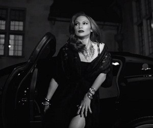 L'Oréal Paris Commercial 2016 - Jennifer Lopez
