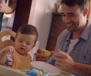 Jonhson's Baby Dad Commercial 2016