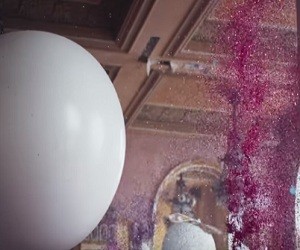 Sony Bravia XD93 Advert Song - Glitter Balloons