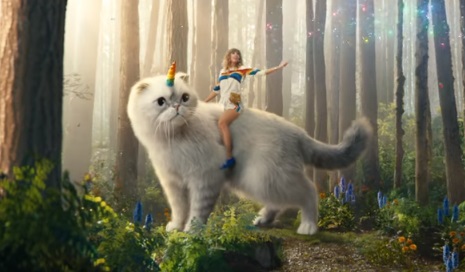 AT&T Taylor Swift Commercial - Caticorn