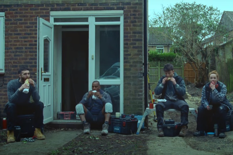 Screwfix Ireland The Choice of Champions Advert - Workers Eating Lunch