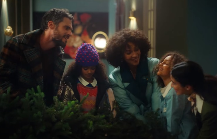 Pandora Christmas Commercial Actors - More Than A Gift