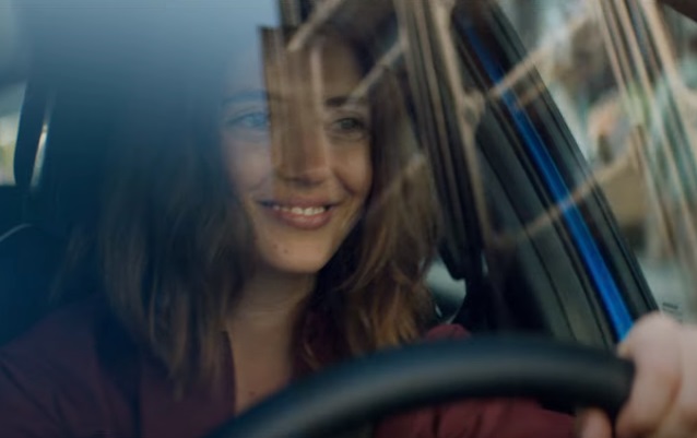 Nissan Juke Hybrid Commercial Actress - Woman Driving Across Movie Sets